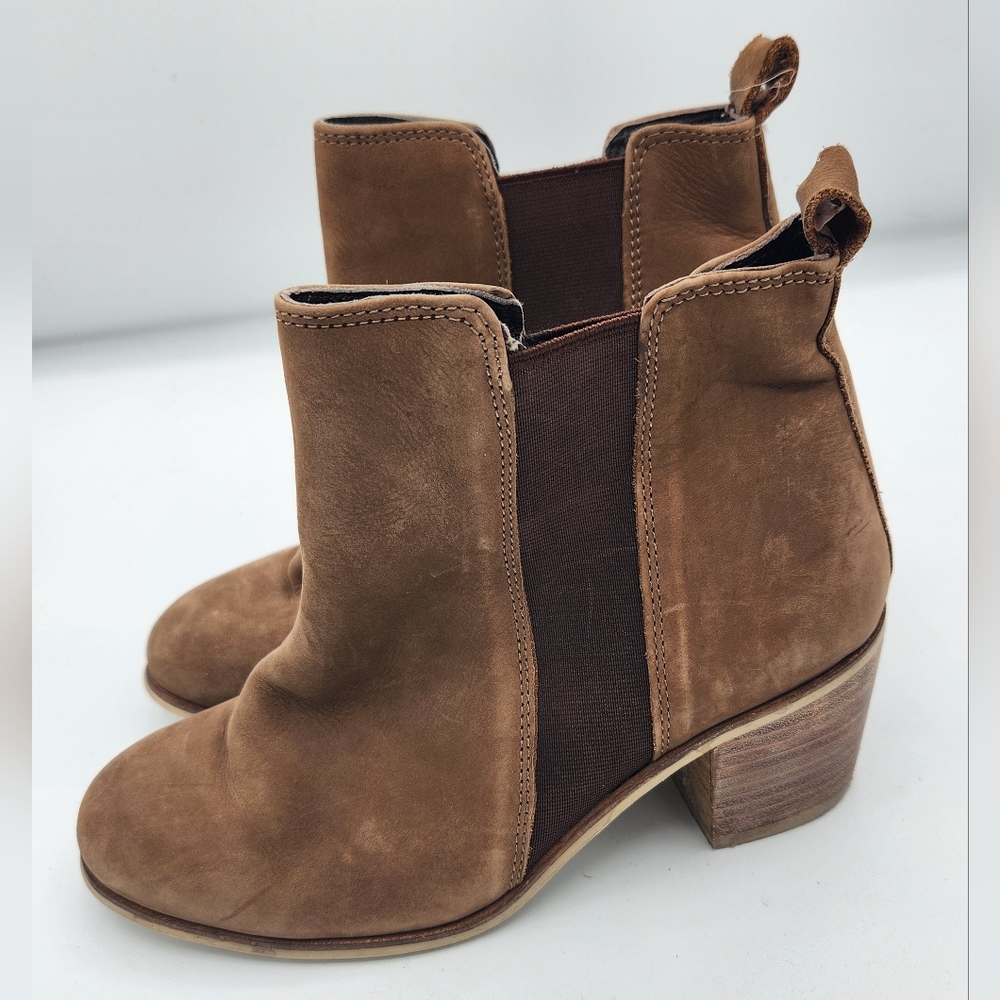 Dune london Pora Suede Nubuck Leather Ankle Boot with a Chunky Heel Size 5